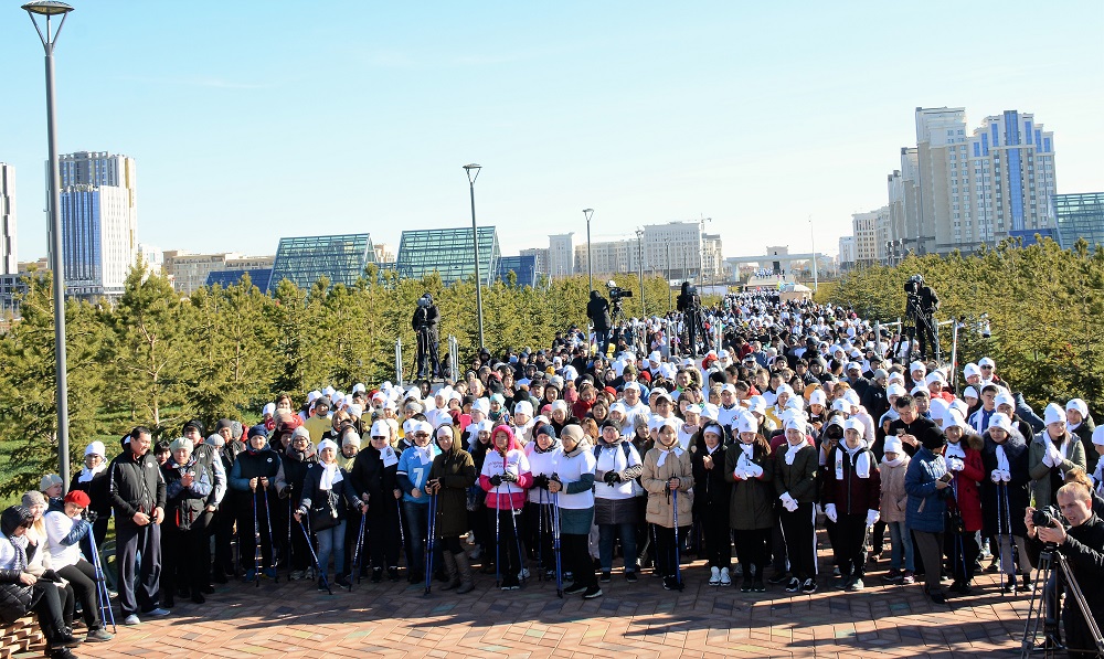 Astanada «Sózden iske» aksııasy ótti (FOTO)