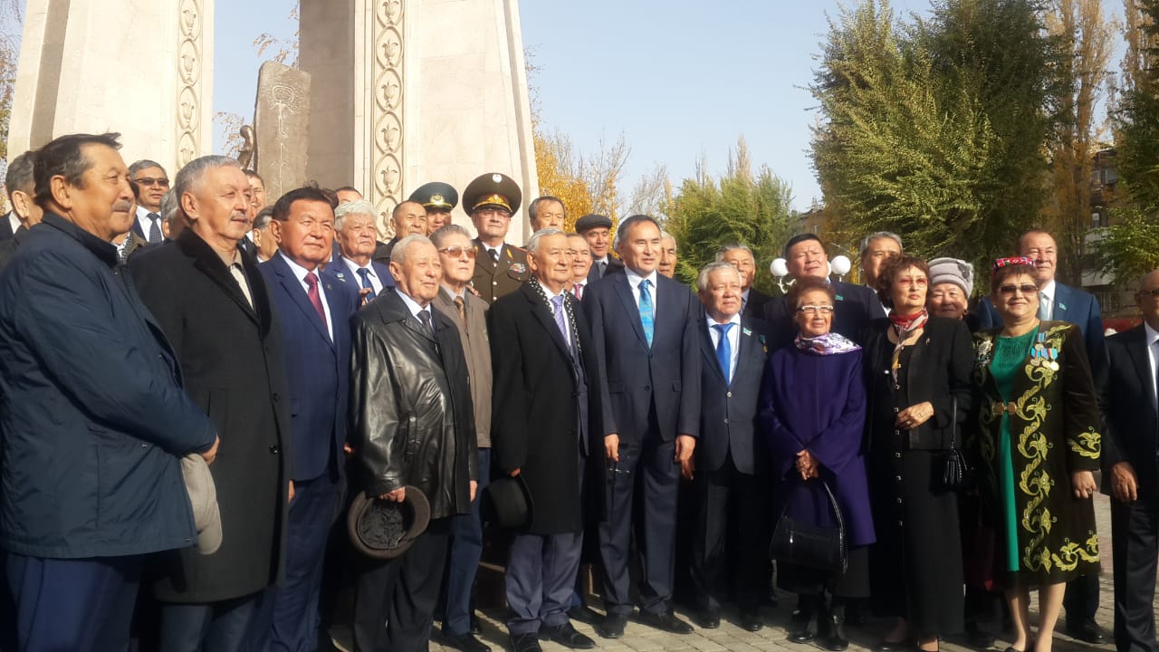 Taraz qalasynda «Temirjol vokzaly alleıasy» ashyldy