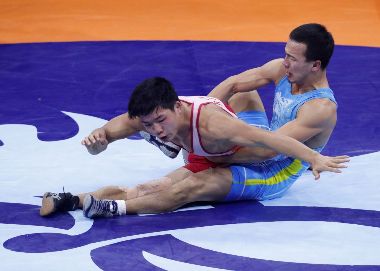 Grek-rım kúresinen qos qola medaldi ıelendik