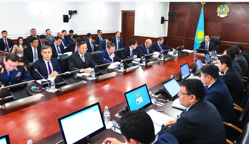 Úkimette zań jobalaý jumystarynyń 2019 jylǵa arnalǵan jospar jobasy qaraldy