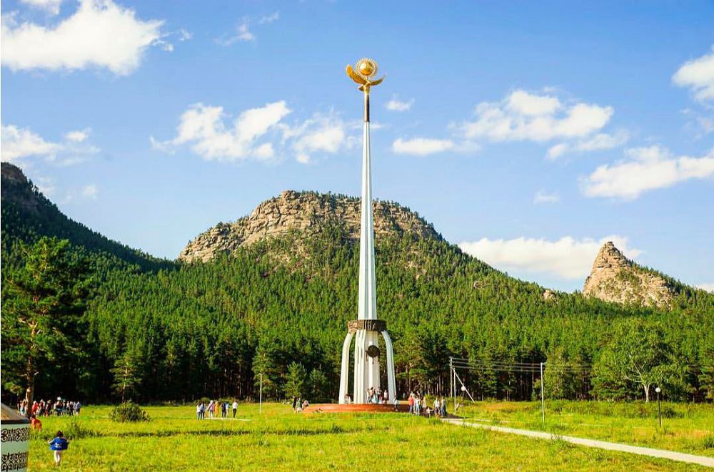 «Qazaqtanýdyń» qaryshty qadamy