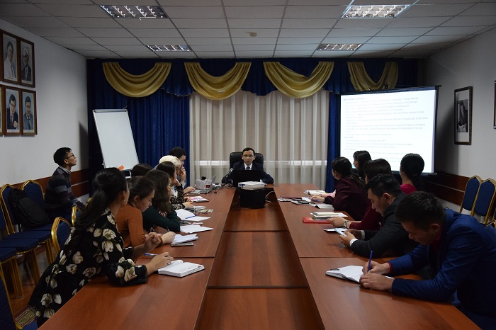 «Egemen akademııasynda» SIM ókili Talǵat Jumaǵulov dáris oqydy