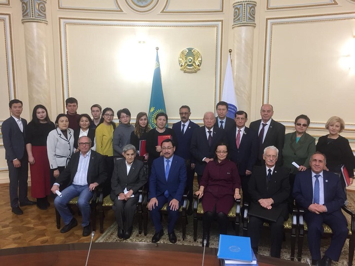 Almatyda Maǵjan Jumabaevtyń týǵanyna 125 jyl tolýyna oraı eske alý keshi ótti