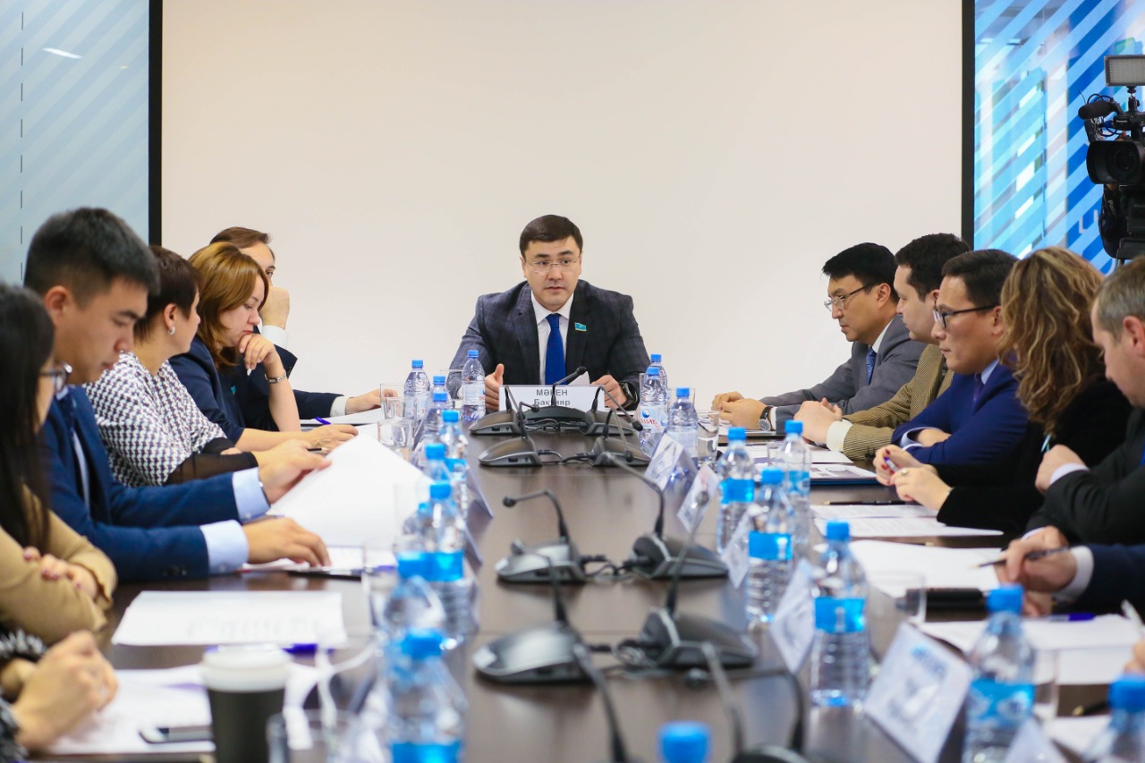 «Jastardy qoldaý» baǵyty boıynsha komıssııa otyrysy ótti