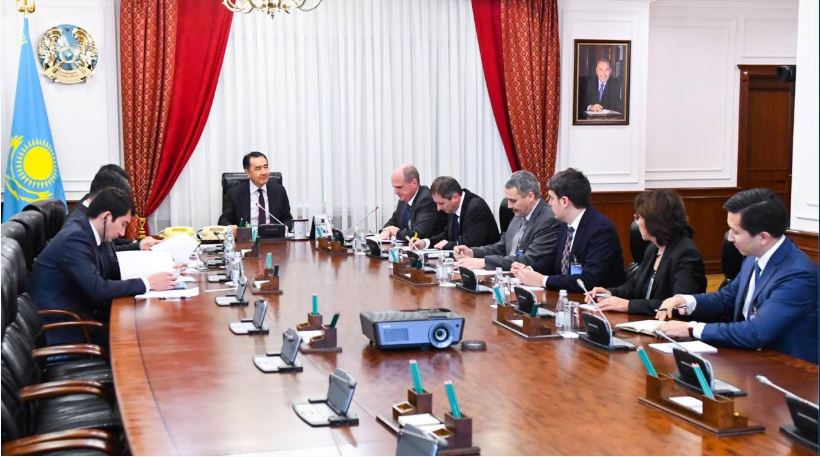 B.Saǵyntaev HVQ mıssııasynyń basshysy M.Hortonmen kezdesti