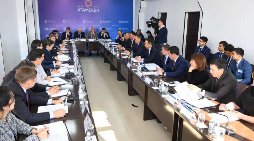 B.Saǵyntaev Jambyl oblysynyń bıznesmenderimen kezdesý ótkizdi