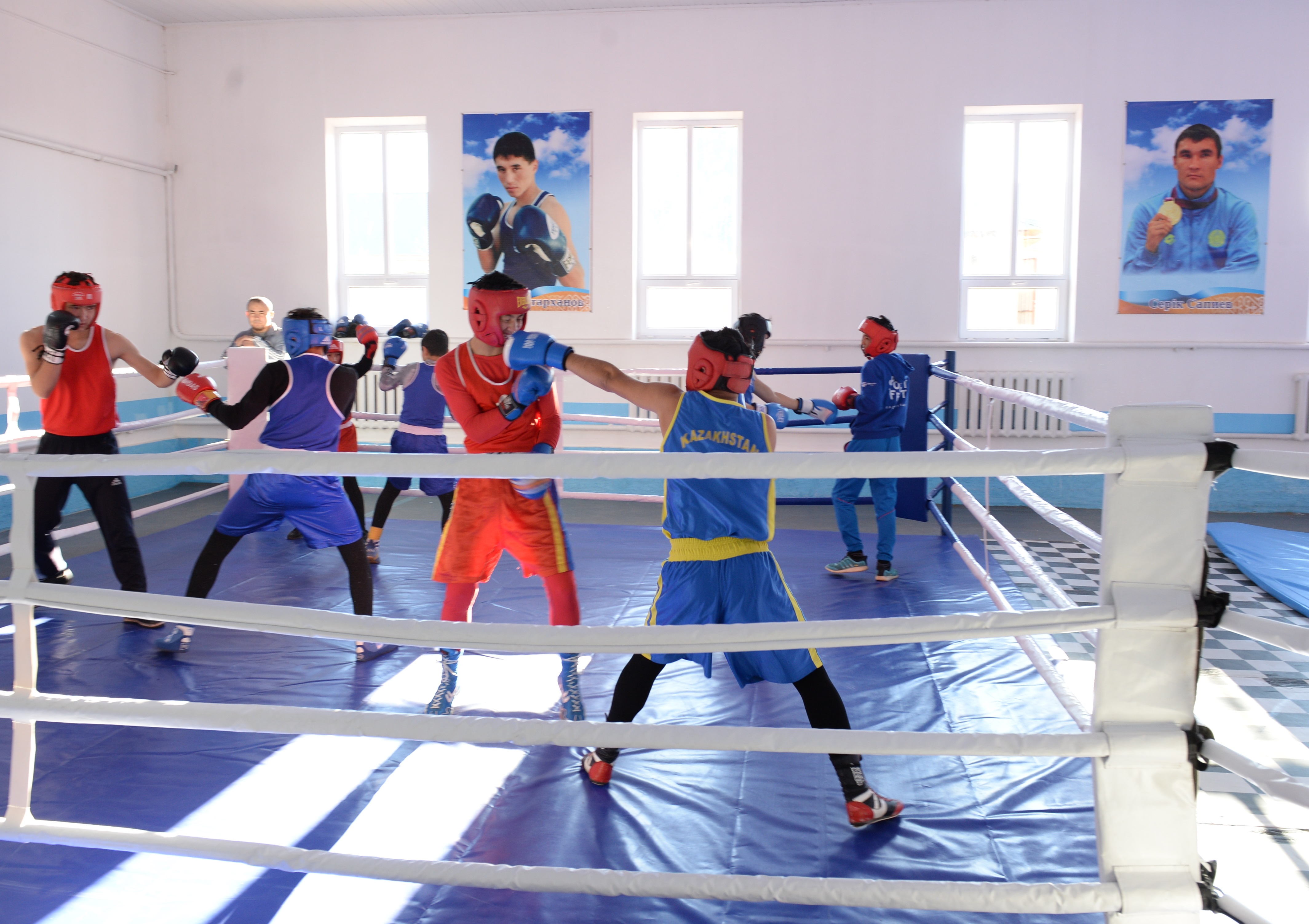 Qyzylorda oblysynda MJÁ boıynsha eki sport kesheni ashyldy