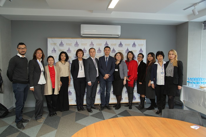 Bitirýshi túlekter mansap ortalyqtary arqyly jumysqa ornalasady