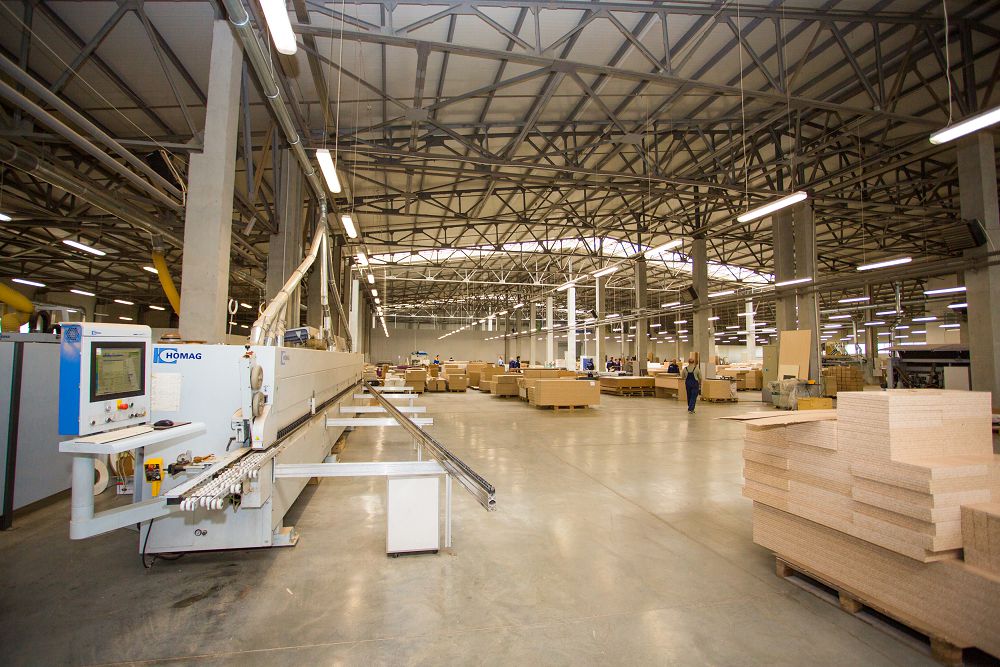 Batys Qazaqstan oblysynda 50 kásiporyn qyzmetkerleriniń aılyq eńbekaqysyn ósirmek