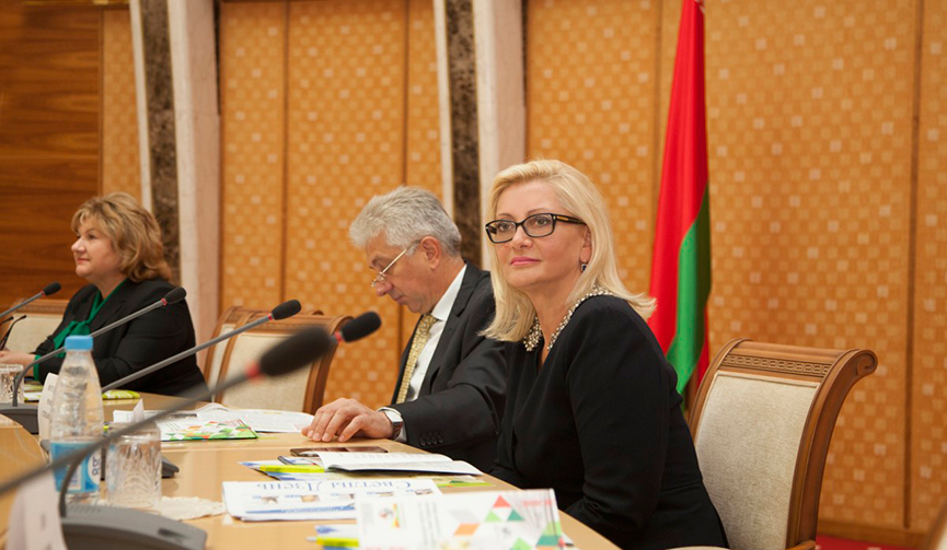 Mılanka Karıch: Basym baǵyttar qamtylǵan