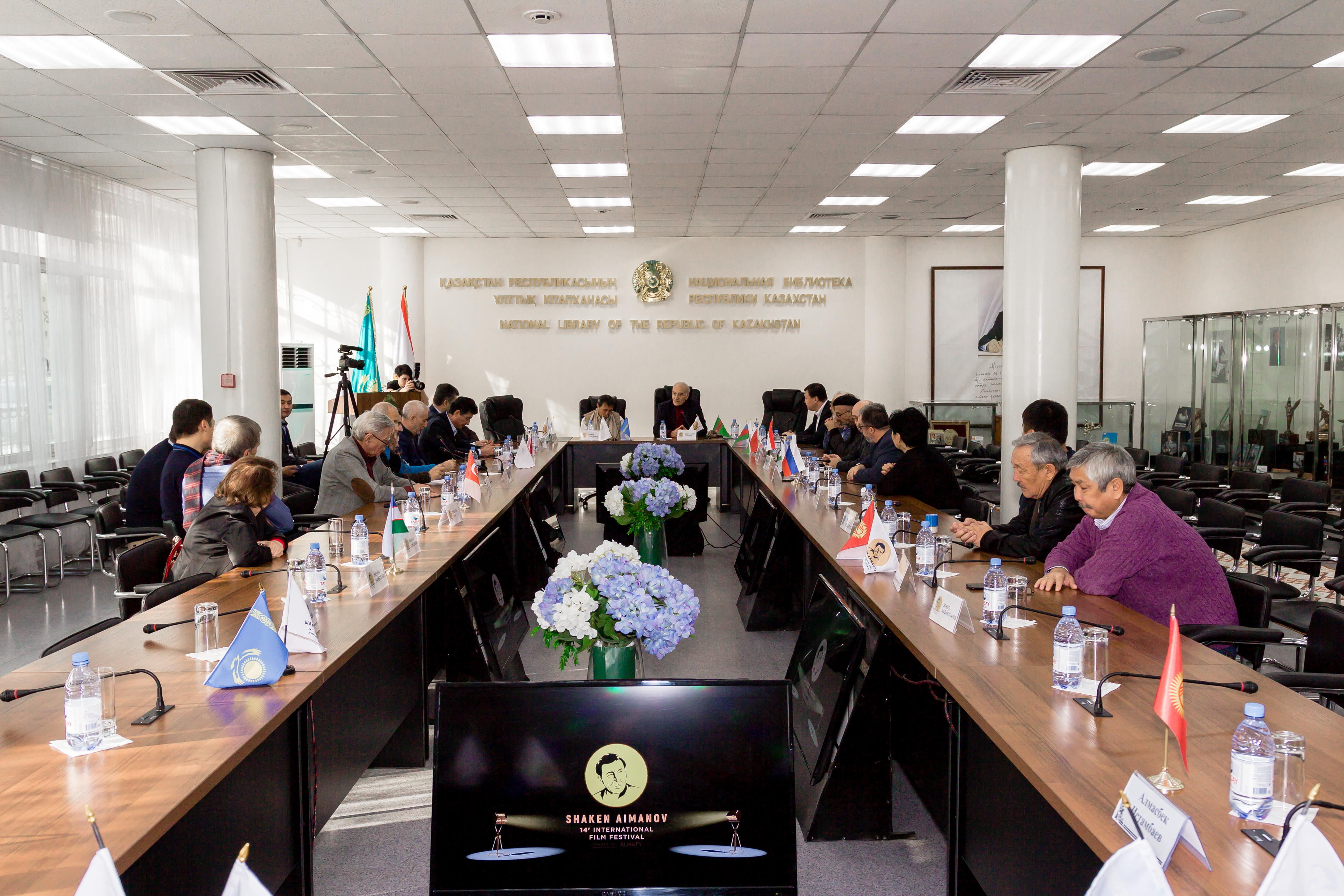 Túrki kınosyn álemge tanytý taqyrybyna arnalǵan dóńgelek ústel ótti