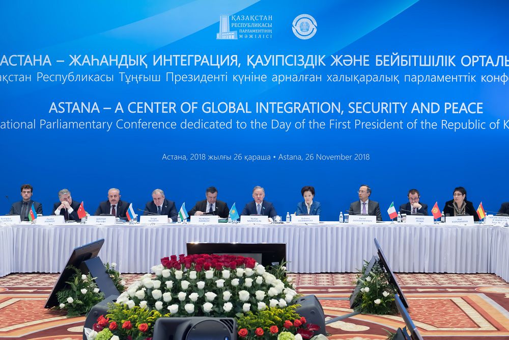 Elbasy – jahandyq turaqtylyq pen tatýlyq dánekeri