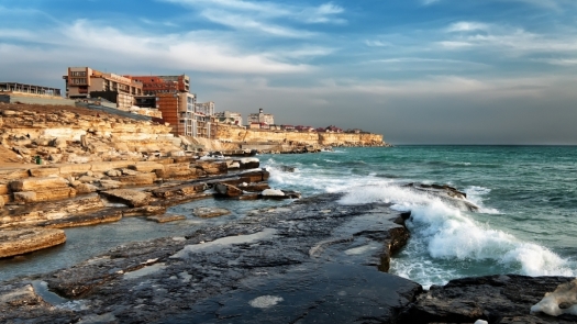 Aqtaýda teńiz  jaǵalaýynda jańa demalys oryndary salynady