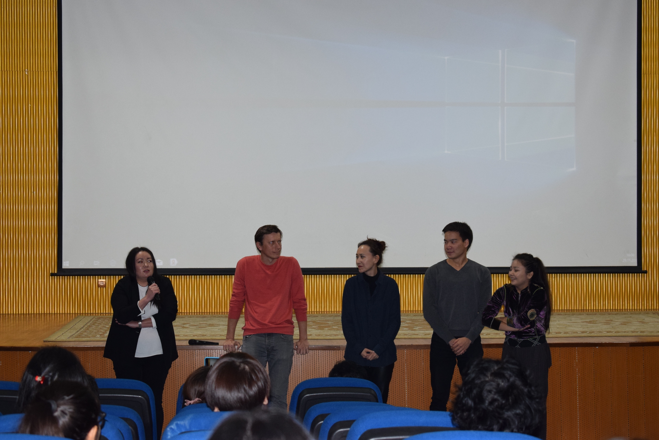 Almatyda «Qazaqstannyń túrki tildes halyqtary» sıkly boıynsha túsirilgen fılmder kórsetildi