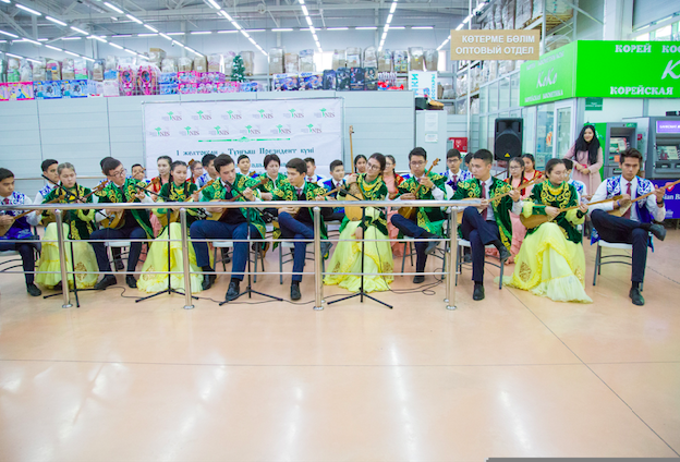 Aqtaýda «Uly dala muragerleri» fleshmoby ótti