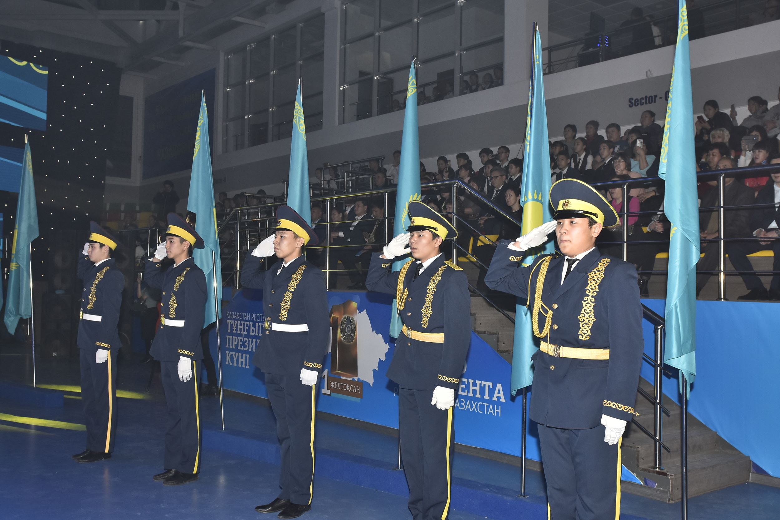 Aqtóbede Tuńǵysh Prezıdent kúnine oraı shara ótti