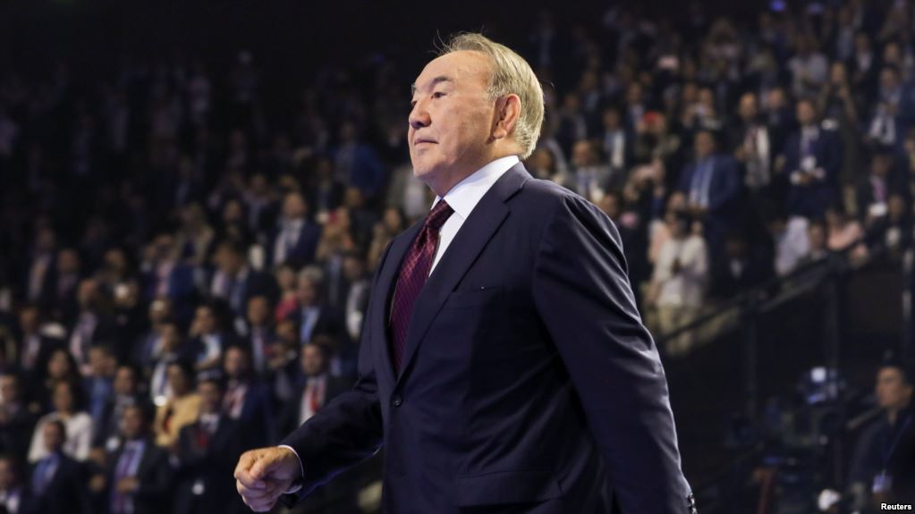 2013 jyldan bastap respýblıka kóleminde «Elbasytaný» atty elektıvti kýrs júrgizilip keledi