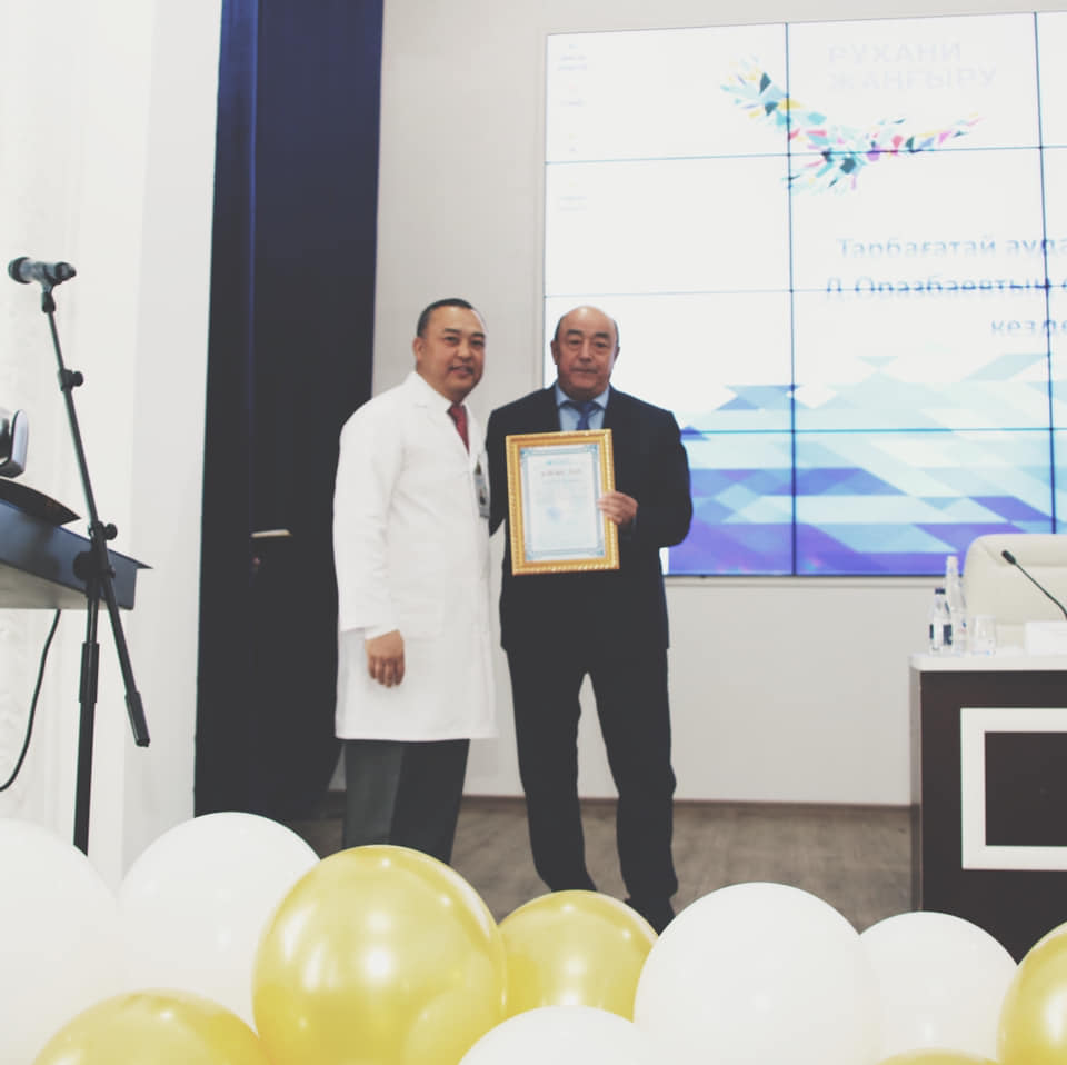 Tarbaǵataı aýdanynyń ákimi  semeılik jastarmen kezdesti