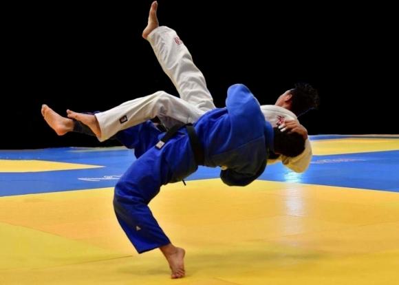 Atyraýlyq dzıýdoshylar Konfederasııa Kýboginiń ıegeri atandy