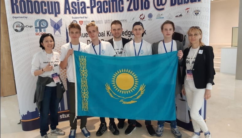 Qaraǵandylyqtar «QazRoboSport» chempıonatynyń bas júldesin jeńip aldy