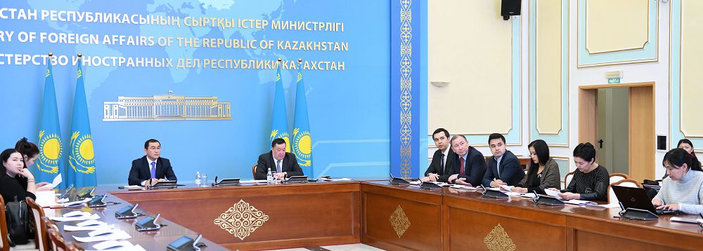 Syrtqy ister mınıstrliginde Qazaqstannyń Sıngapýrdaǵy Elshisiniń brıfıngi ótti