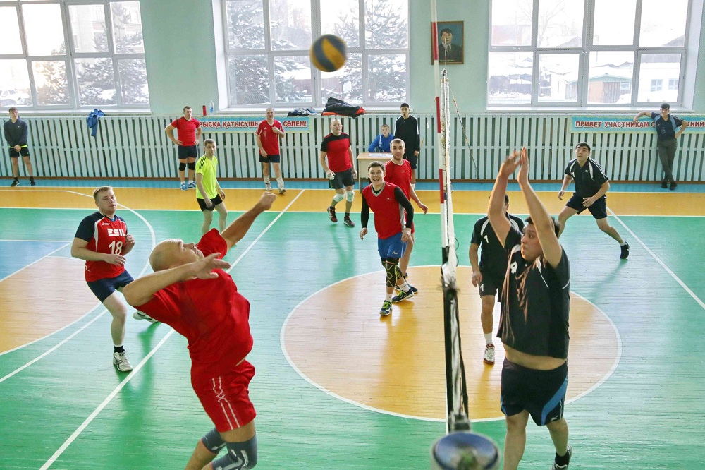 Soltústik Qazaqstanda Jeltoqsan qurbanyn eske alý týrnıri ótti