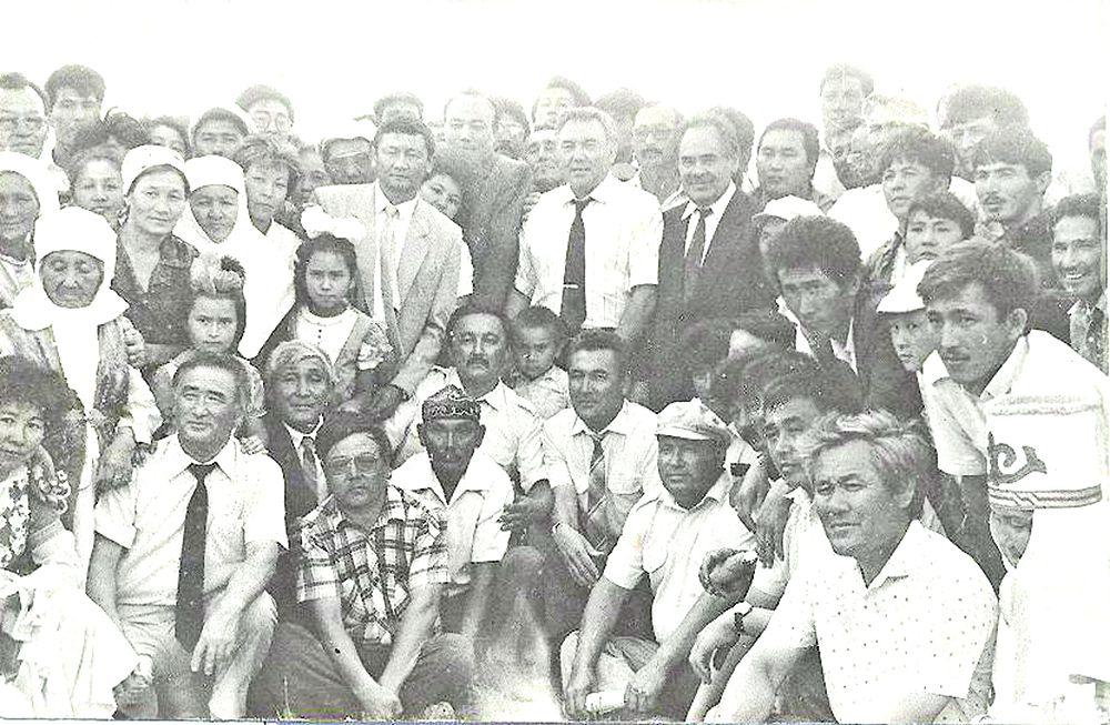 Qosbarmaqtaǵy kezdesý