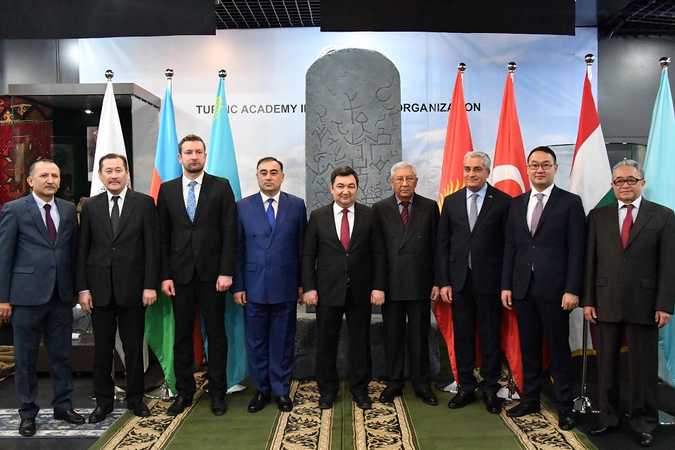 TWESCO Táýelsizdik kúnine oraı saltanatty qabyldaý ótkizdi