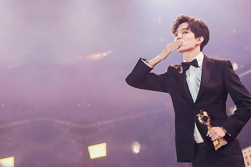 Dımash Qudaıbergen «Jyl ánshisi» jáne «Uly Jibek jolynyń mádenı elshisi» atandy