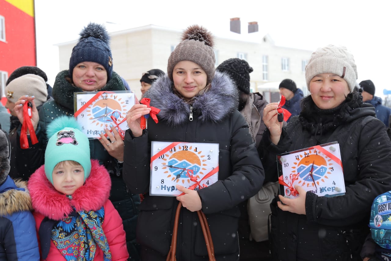 Aqtóbe oblysynda alpys otbasy qonys toıyn toılady