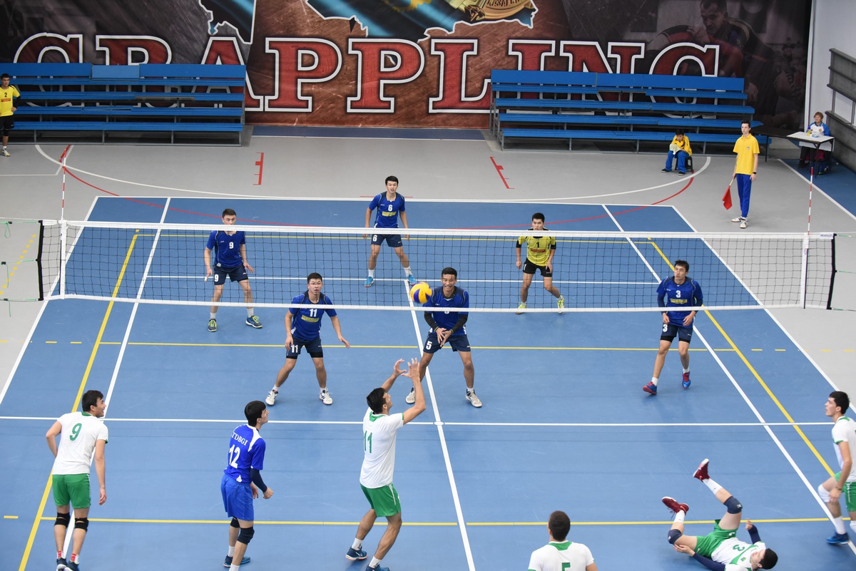 Voleıboldan «Býrevestnık kýbogy» úshin jarys ótti