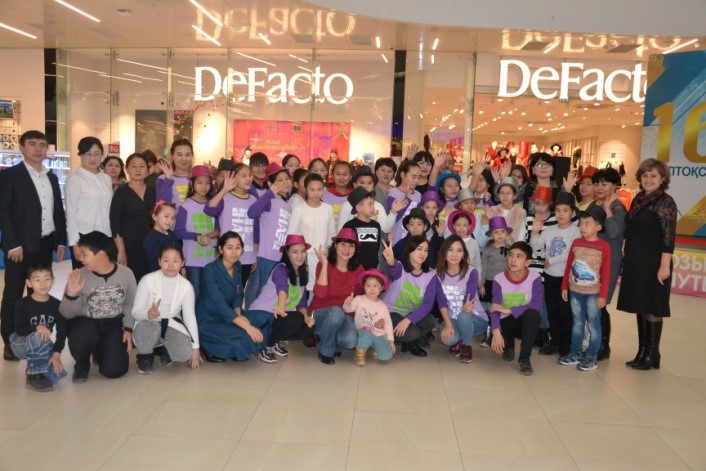 Táýelsizdik merekesine oraı merekelik   is – shara  ótti.