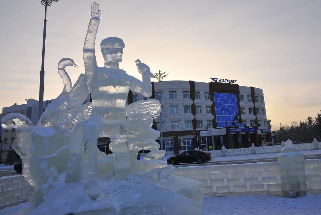 Dara darynǵa degen qurmet 