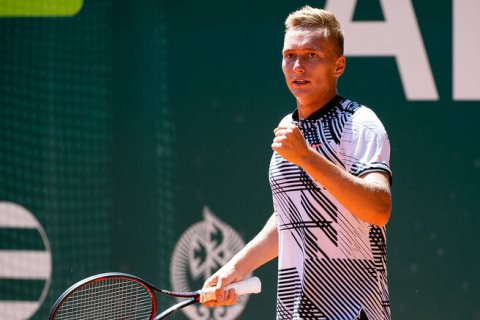 Denıs Evseev Futures týrnırinde jeńiske jetti