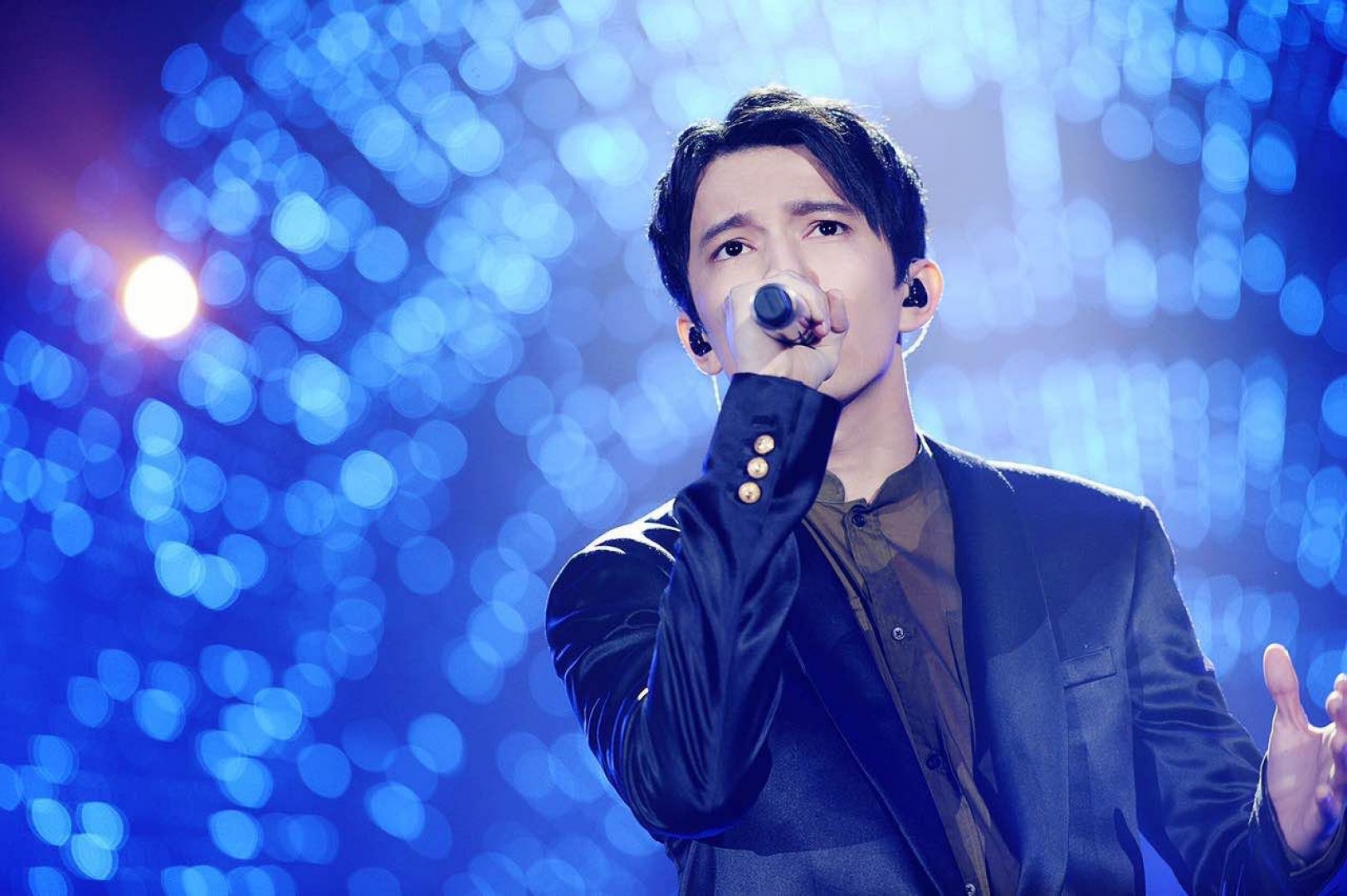 Dımash Qudaıbergen mýzykalyq shoýǵa qazylyq etedi