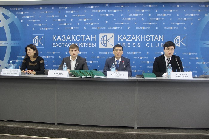 Quran Qazaqstanda alǵash ret orys tiline aýdaryldy