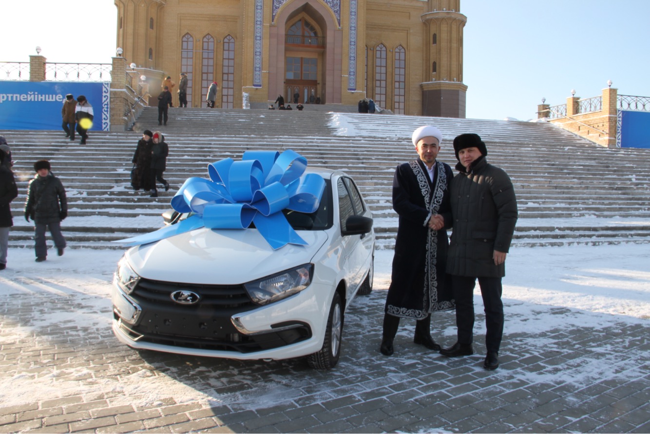 ShQO-da kásipker ımamǵa kólik mingizdi