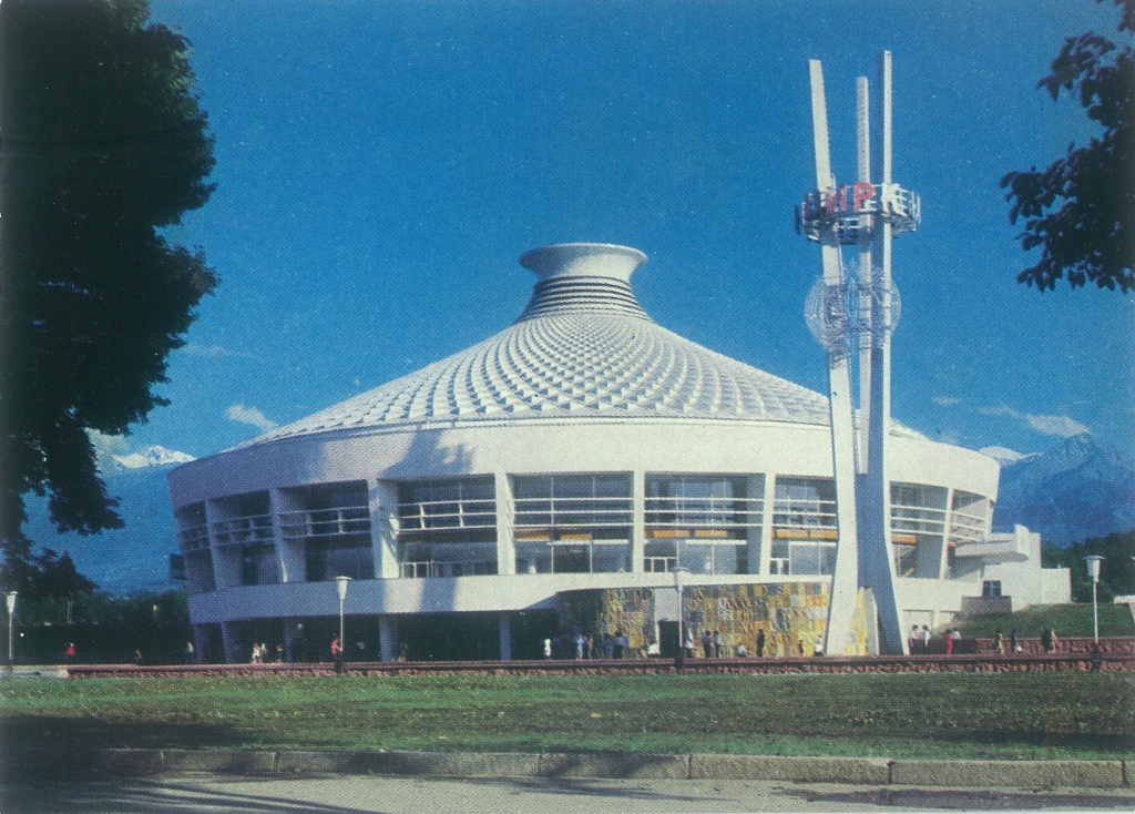 Qazaqtyń tuńǵysh ıllıýzıonısi Sara Qabıǵojına ómirden ozdy