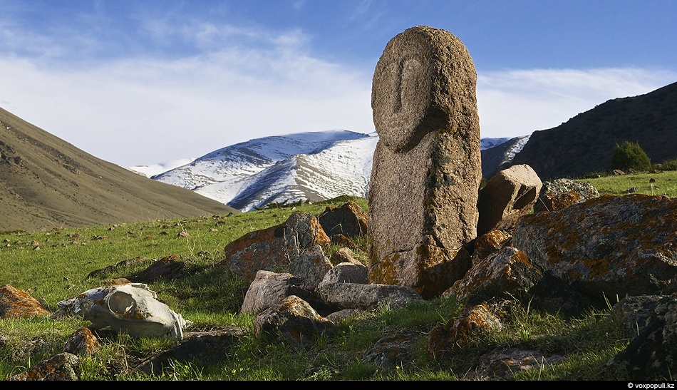 Abaı Tasbolatov: Tarıhymyzdy tanýdaǵy betburysty kezeń
