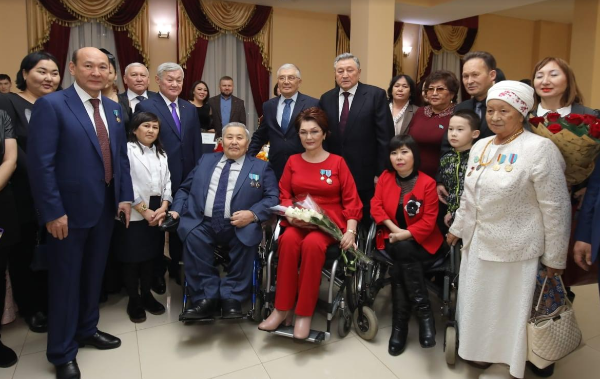 «Biz birgemiz!» Aqtóbede múmkindigi shekteýli jandar marapattaldy