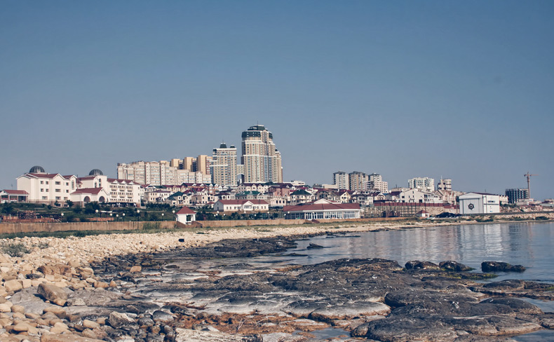 Jer úshin jetpis myń aryzdy arqalaǵan Aqtaý