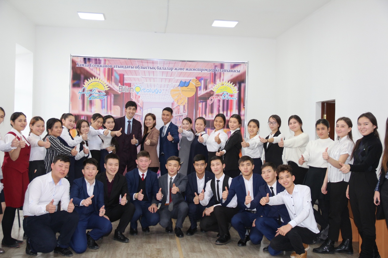 О́ńirlik kitaphanalarda bilim festıvali ótti