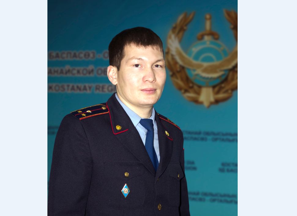 Qostanaıda tergeýshi kisi tonaýshyny qylmysy ústinde ustady
