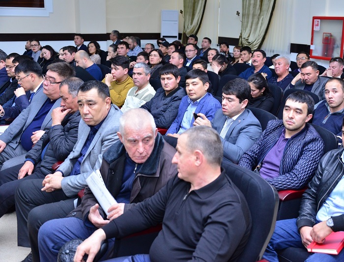 Shymkentte salyqtan jaltarǵandarmen kúres kúsheıtiledi