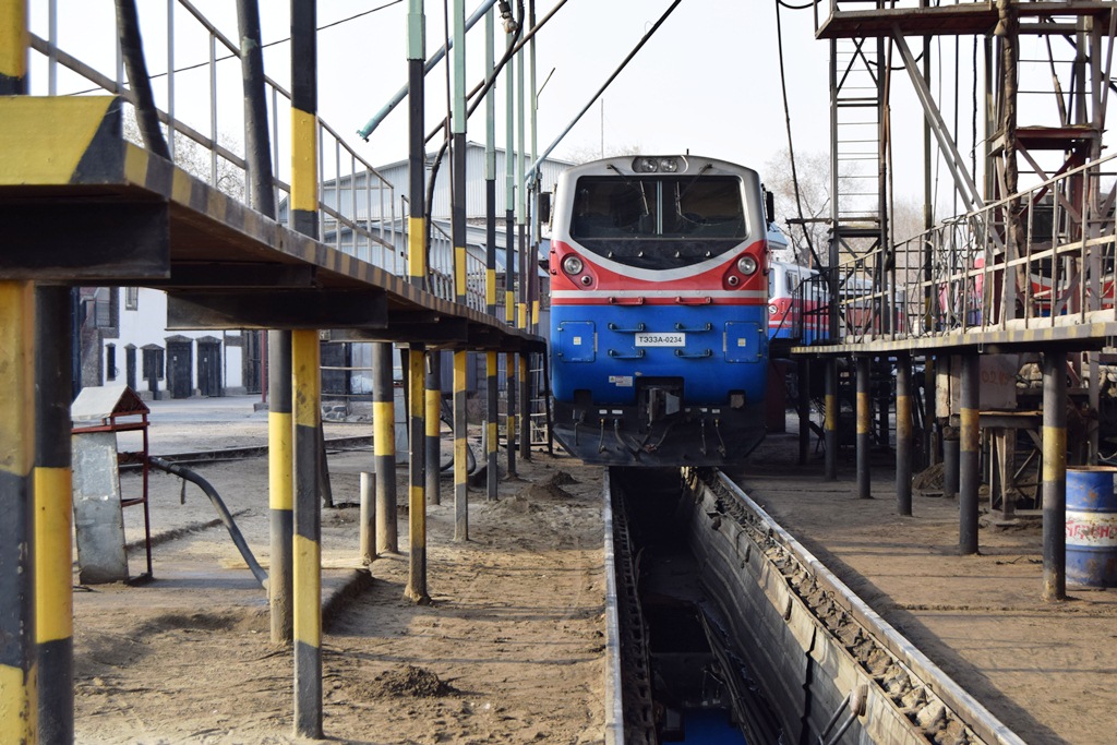 Lokomotıvterdi jóndeý tolyq oryndaldy