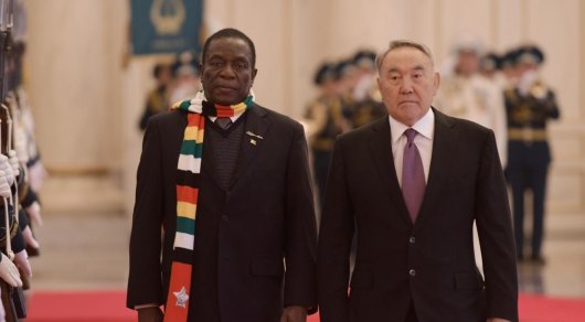 Memleket basshysy Zımbabve prezıdenti Emmerson Mnangagvamen kezdesti 