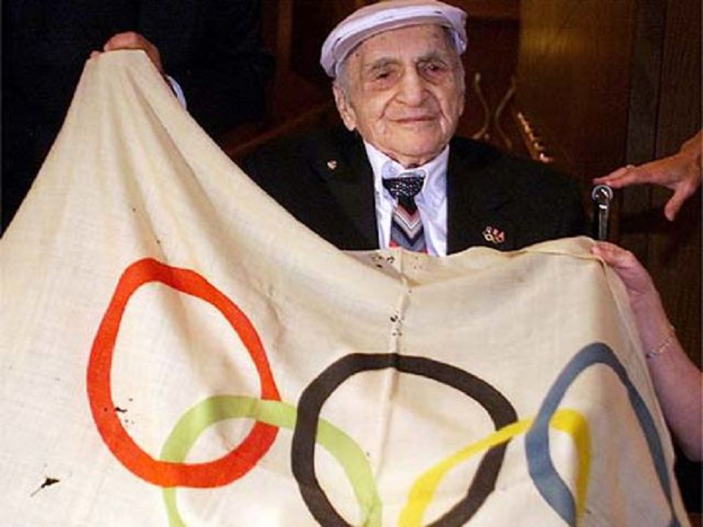 Urlanǵan týdyń tarıhy