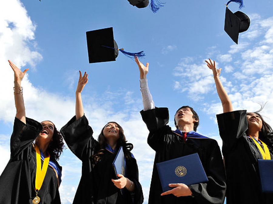 Mektep túlegi «Bolashaqpen» oqı alady