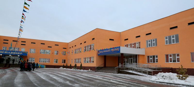 Qarasaı aýdanynda úsh aýysymdy mektepter sany azaımaq