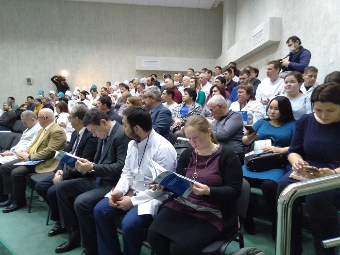 Qostanaıda  «Endohırýrgııa mektebi» ótti